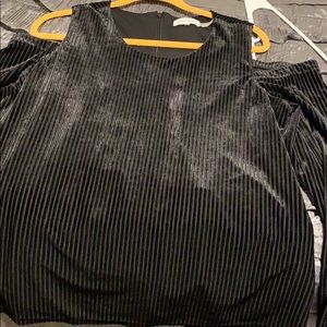 BLACK RICH VELVET COLD SHOULDER TOP DRESSY